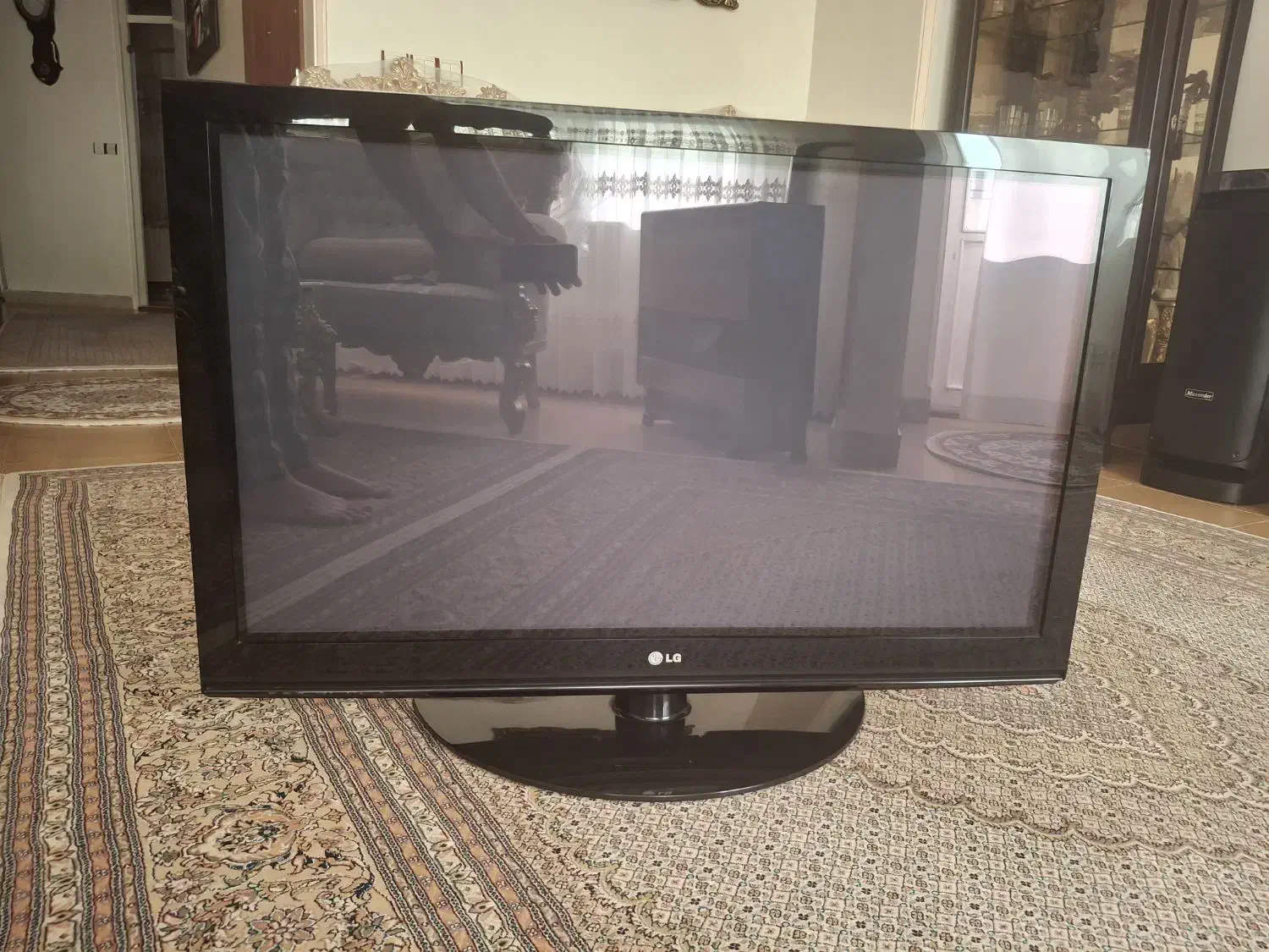 تلویزیون LG|تلویزیون و پروژکتور|تبریز, |دیوار