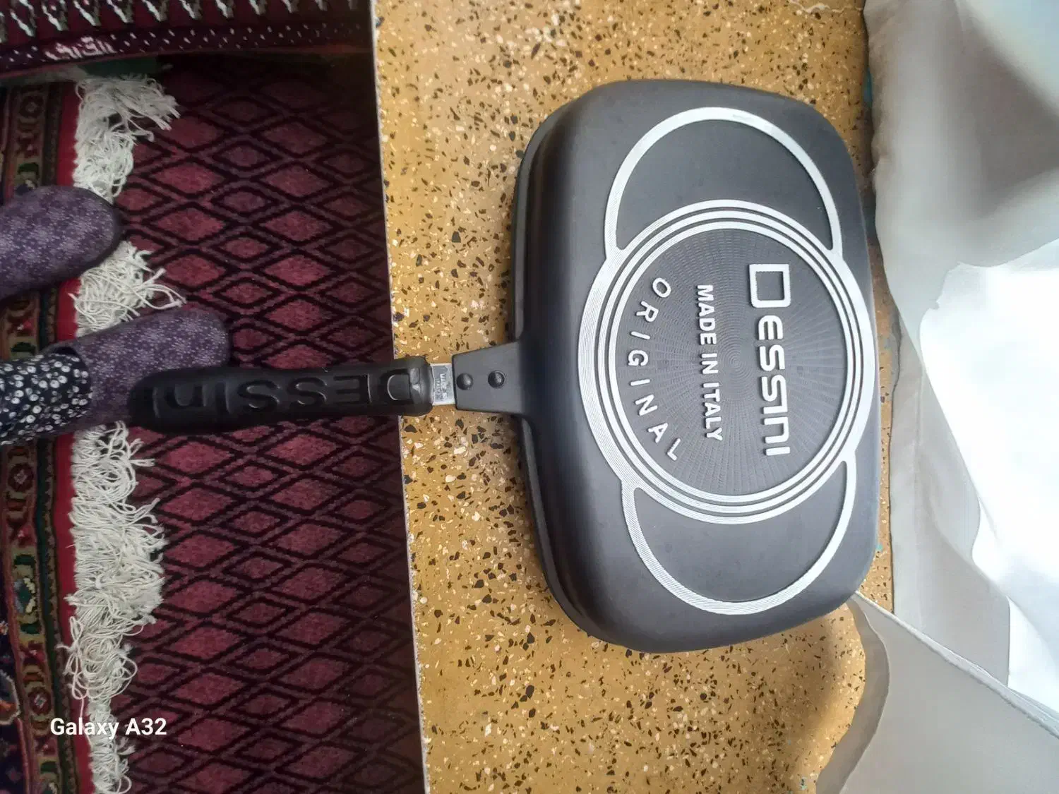 وسایل اشپزخونه|ظروف پخت‌وپز|سلماس, |دیوار