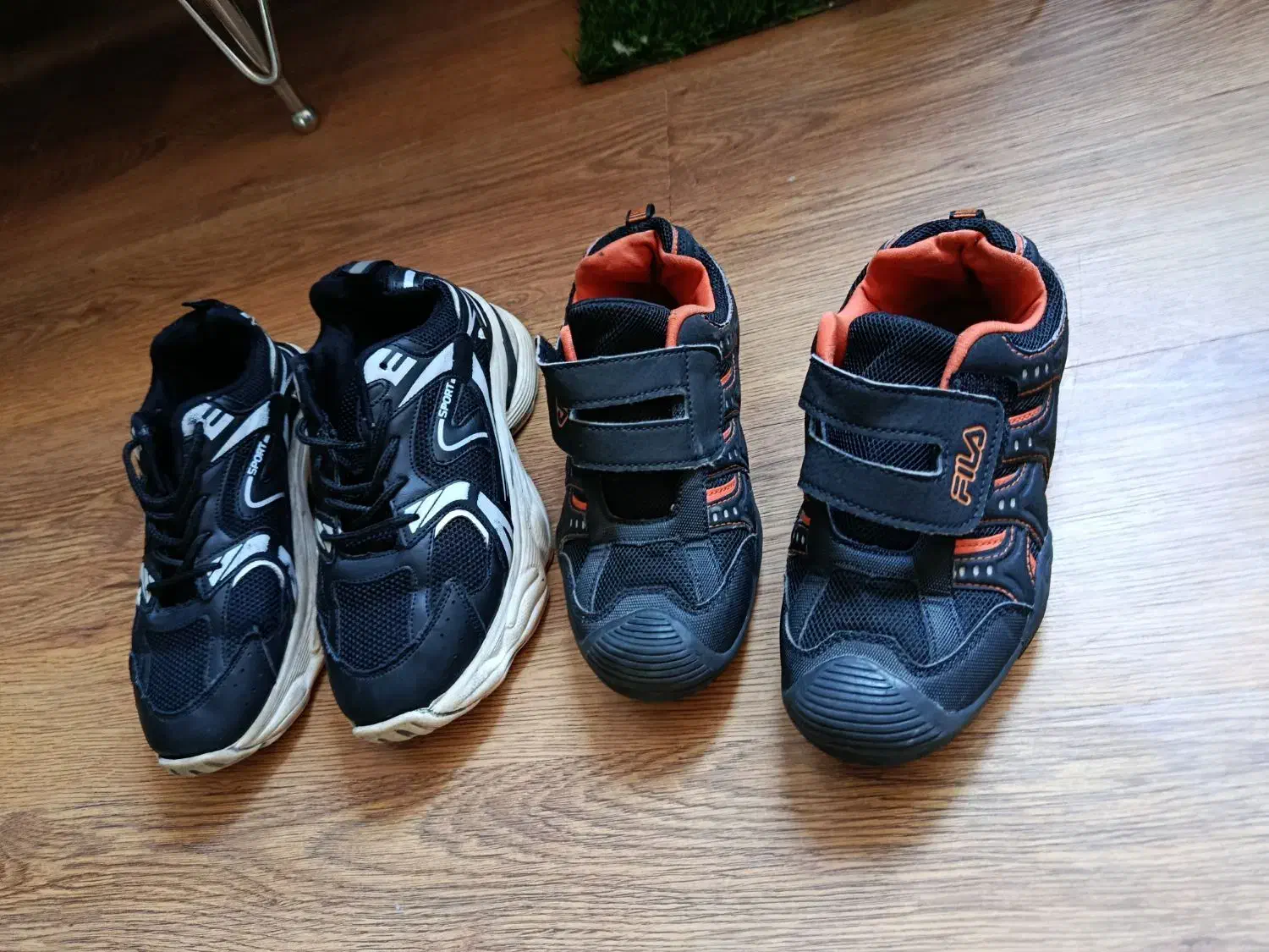 کفش اسپورت پسرانه و دخترانه|کفش و لباس بچه|مشهد, شهید بهشتی|دیوار