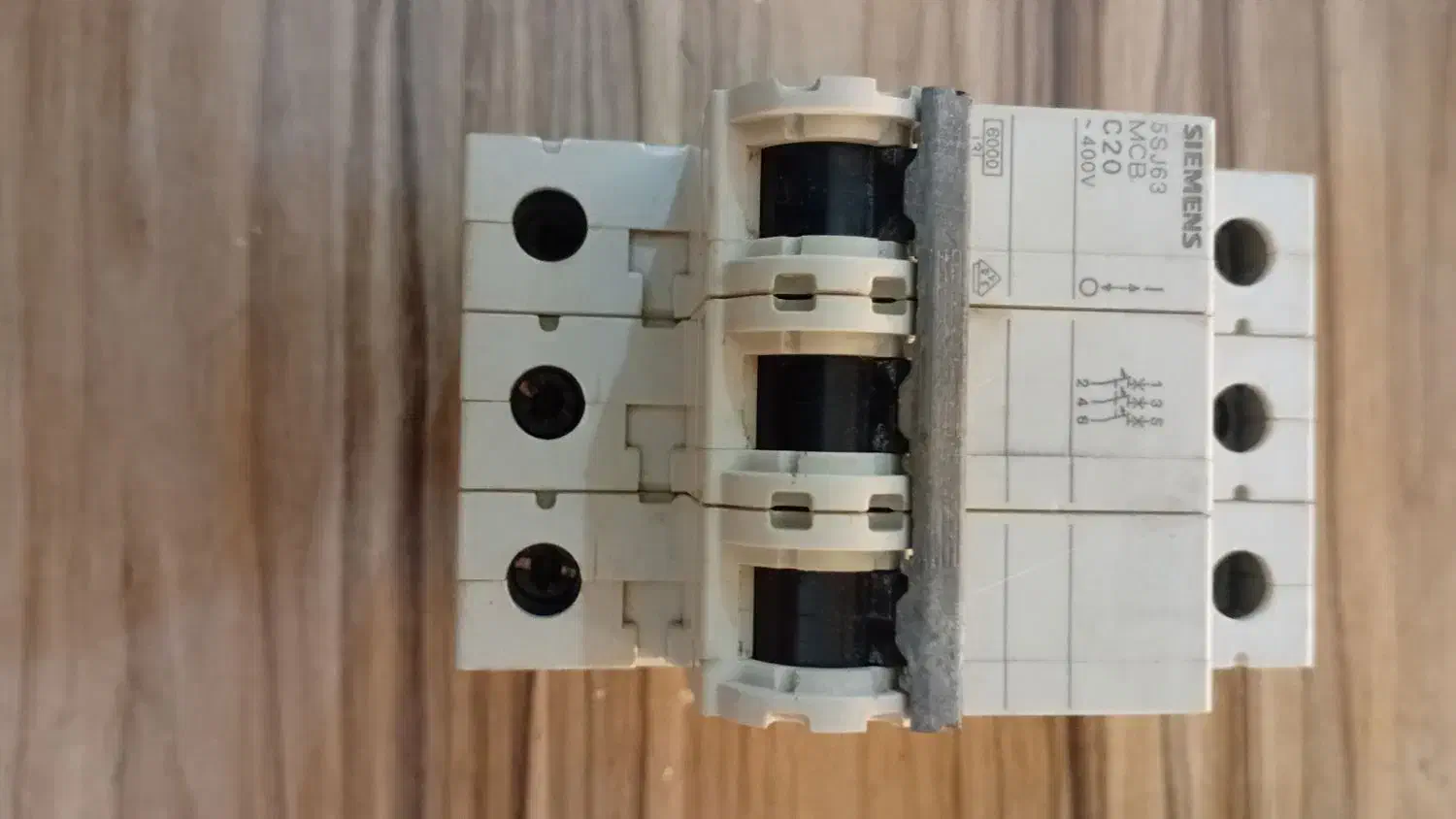 فروش ترانس وکنتاکتوروکلید منیاتوری|مصالح و تجهیزات ساختمان|اهواز, گلستان|دیوار