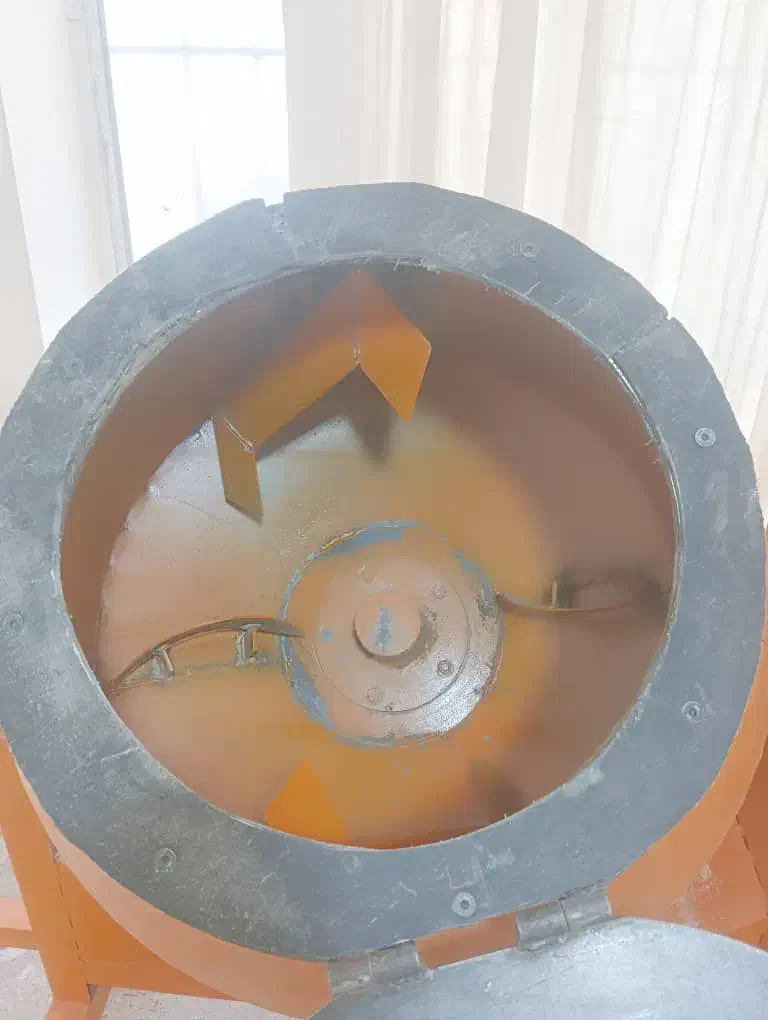 میکسر درب دار|ماشین‌آلات صنعتی|مشهد, سناباد|دیوار