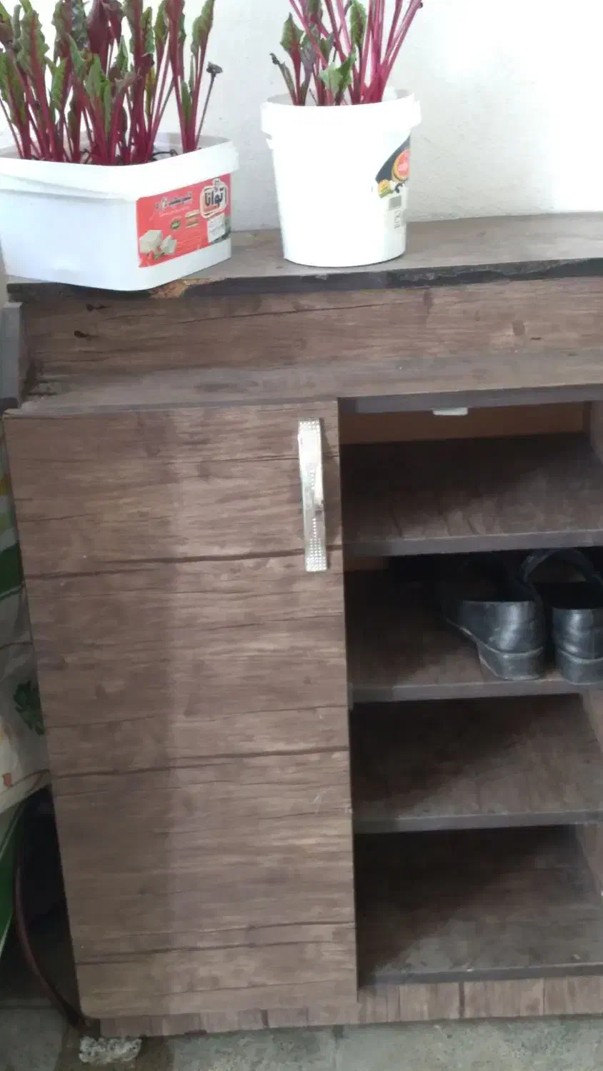 جاکفشی|جاکفشی، کمد، دراور|گرگان, |دیوار