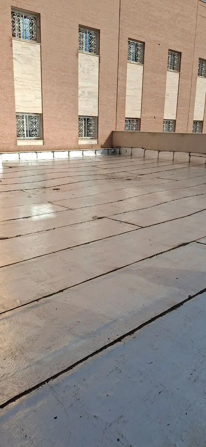 نصب ایزوگام قیرگونی و آسفالت محوطه|خدمات پیشه و مهارت|چالوس, |دیوار