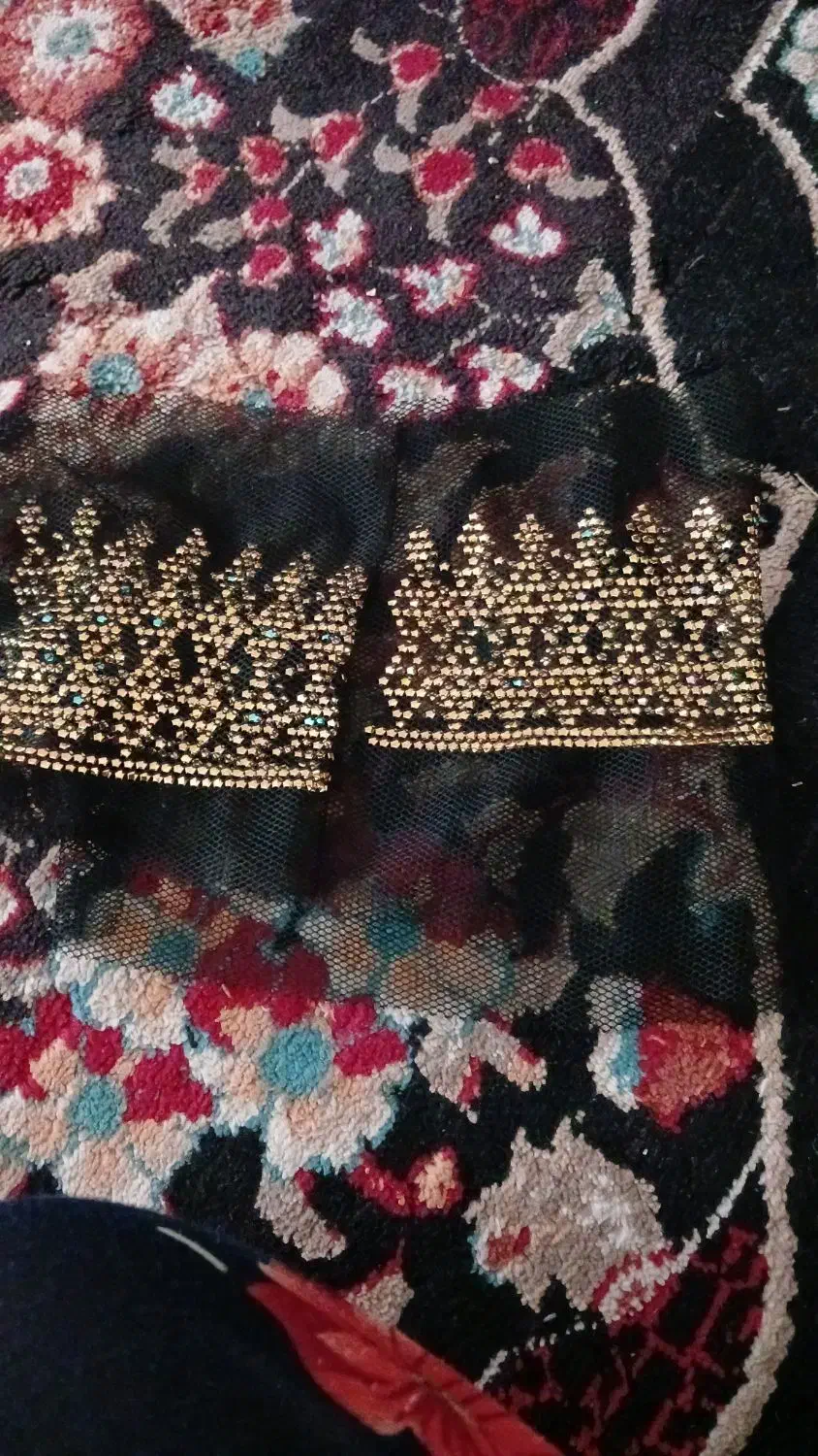 پیراهن خوصی|لباس|میناب, |دیوار