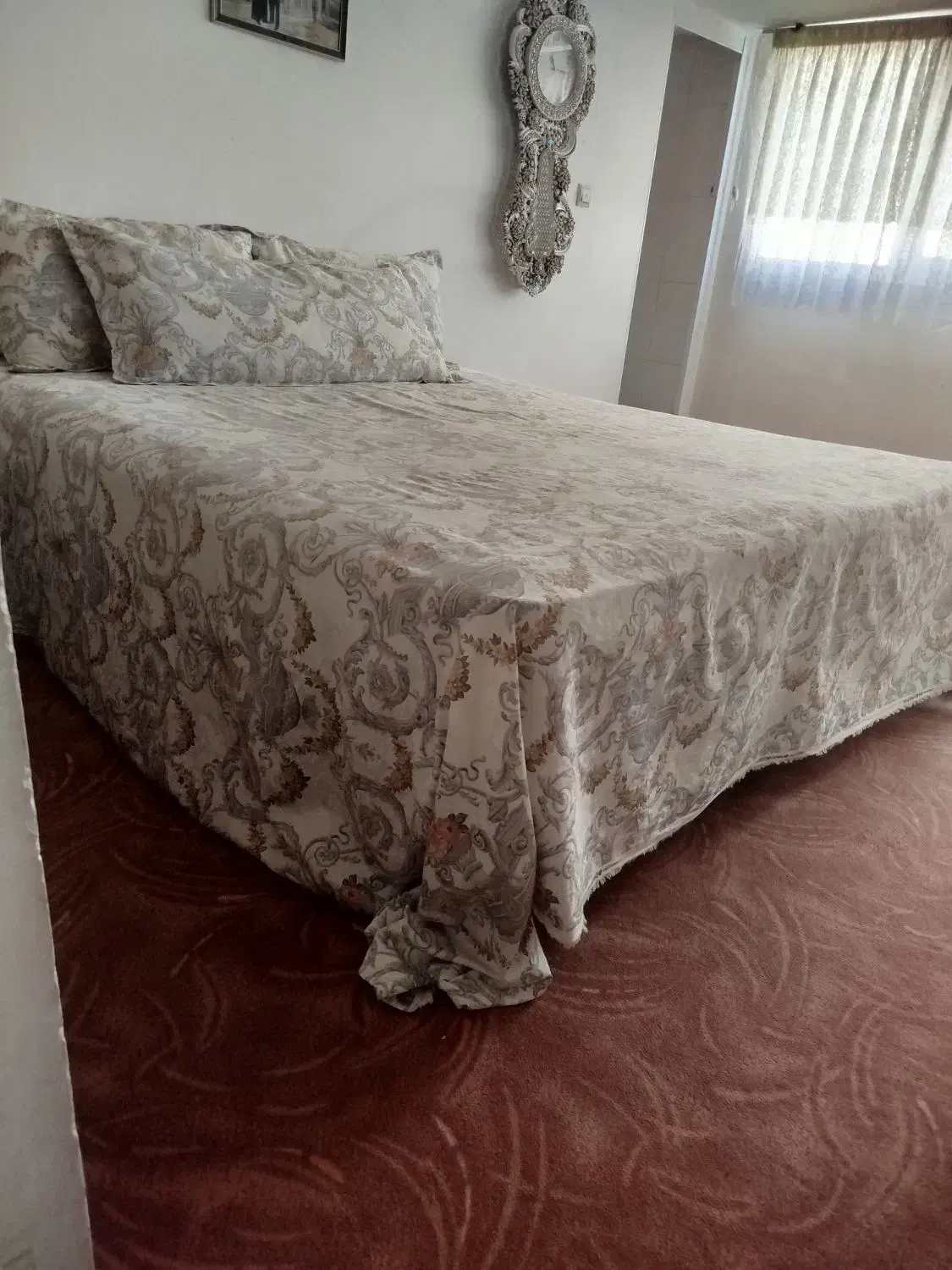 تخت کودک نوجوان|تخت و سرویس خواب|قم, قلعه کامکار|دیوار