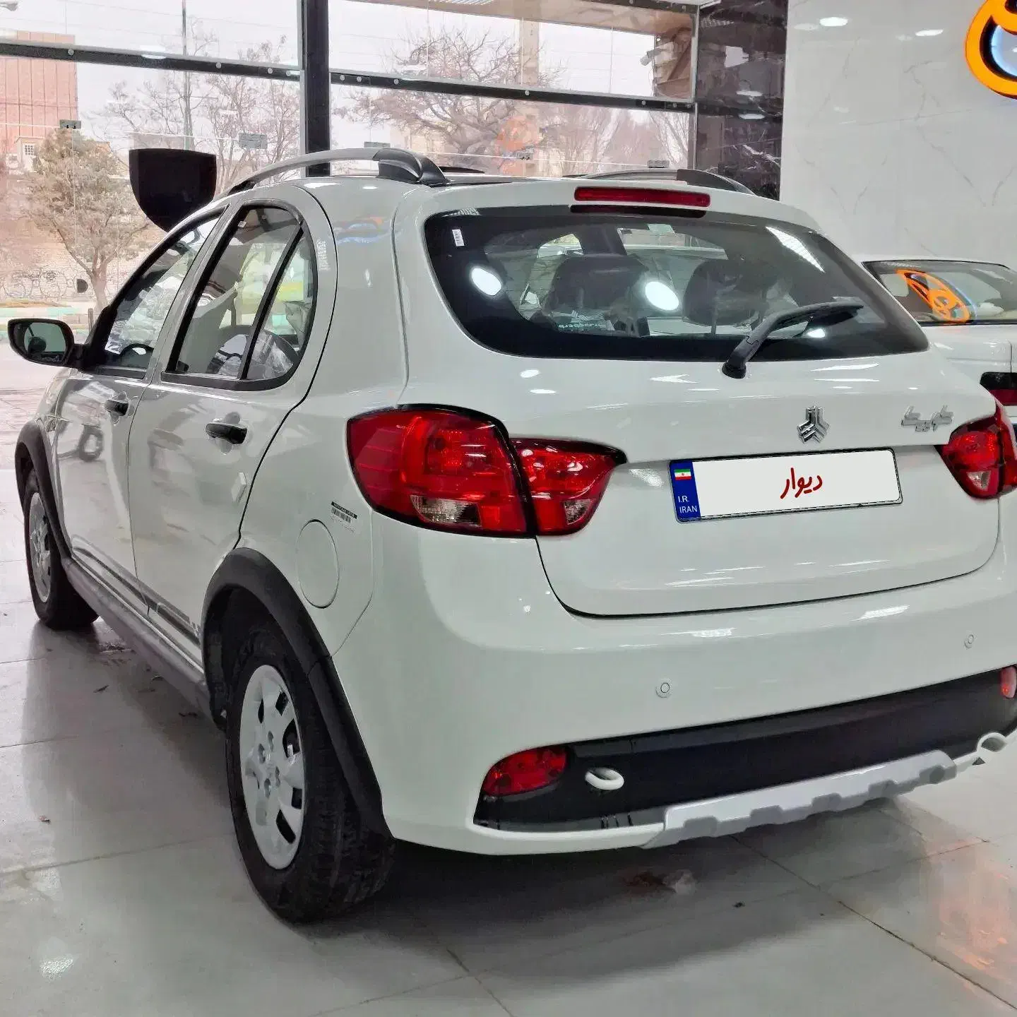 کوئیک مدل1403|خودرو سواری و وانت|زنجان, |دیوار