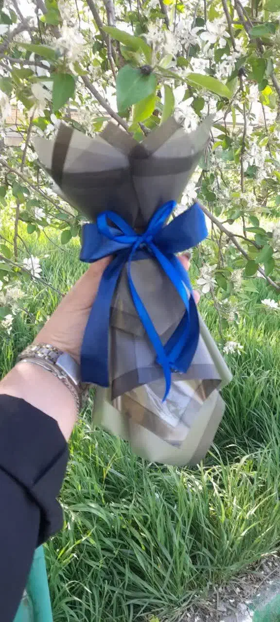 دسته گل مصنوعی فقط ۱۵۹ مناسب انواع مراسم و روزمادر|گل مصنوعی|همدان, |دیوار