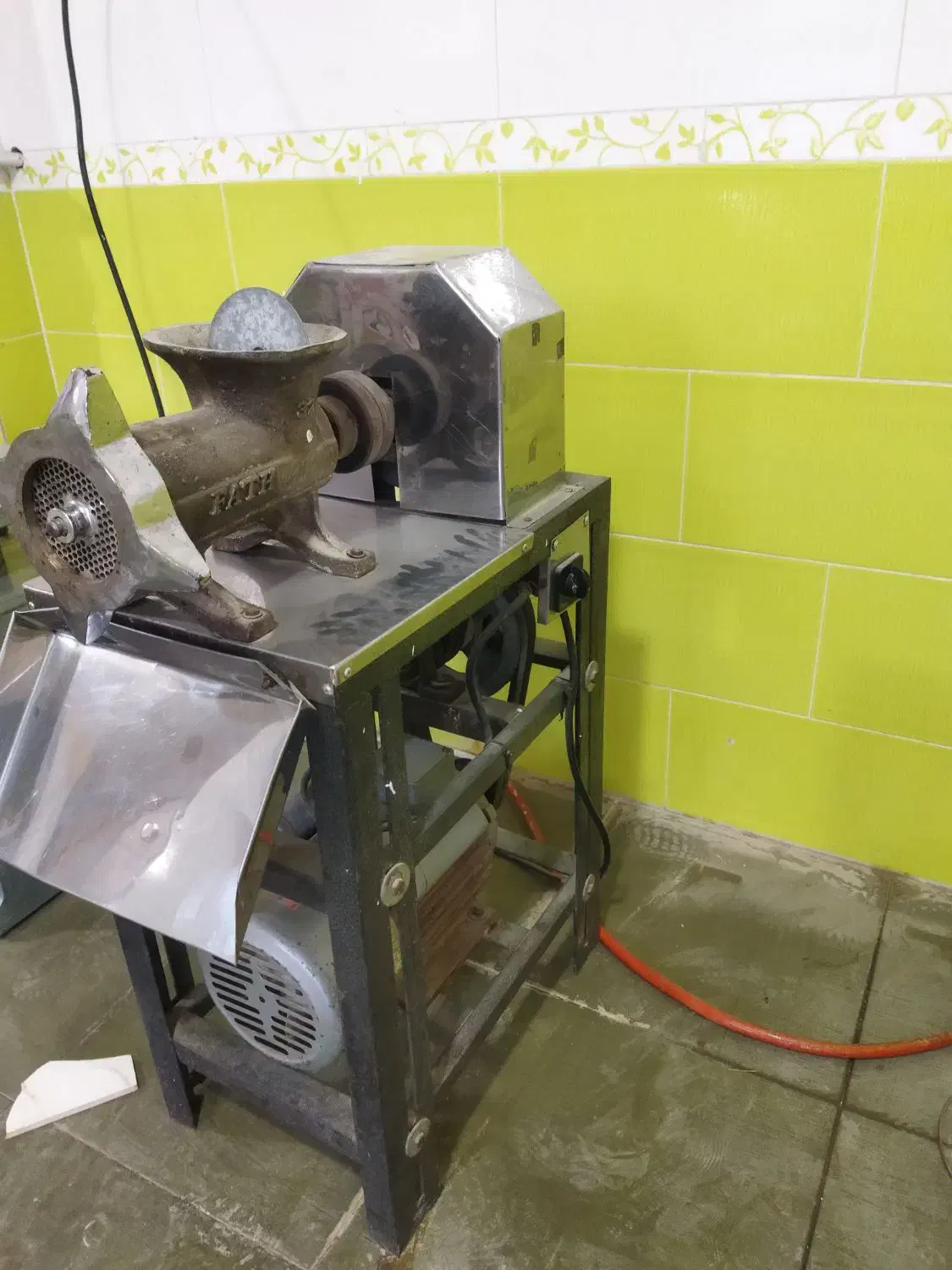 چرخ گوشت صنعتی|ماشین‌آلات صنعتی|مراوه, |دیوار