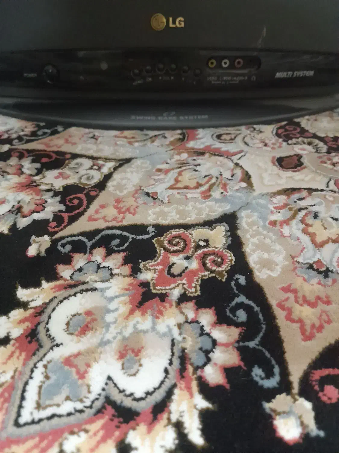 ا لجی تلوزیون|تلویزیون و پروژکتور|زنجان, |دیوار