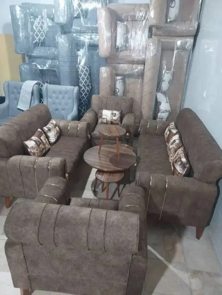 مبل امپراطور*کلاسیک* مدرن *مینیمال* برند نگین|مبلمان خانگی و میز عسلی|یاسوج, |دیوار