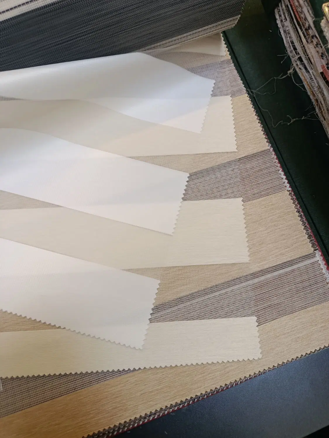 زبرا اداری|پرده، رانر، رومیزی|تهران, عبدلآباد|دیوار