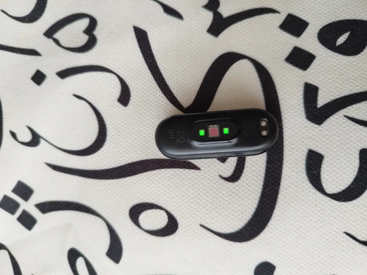 Xiaomi Mi Band 4|ساعت|گرمدره, |دیوار