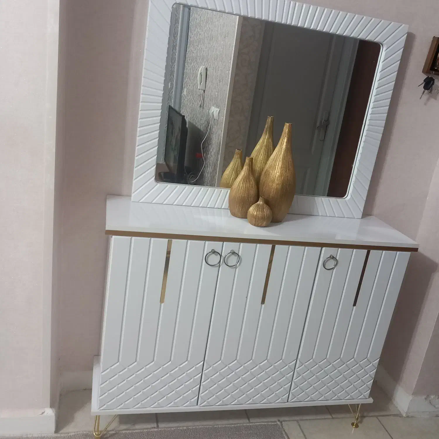 آینه وکنسول|بوفه، ویترین، کنسول|ایلام, |دیوار