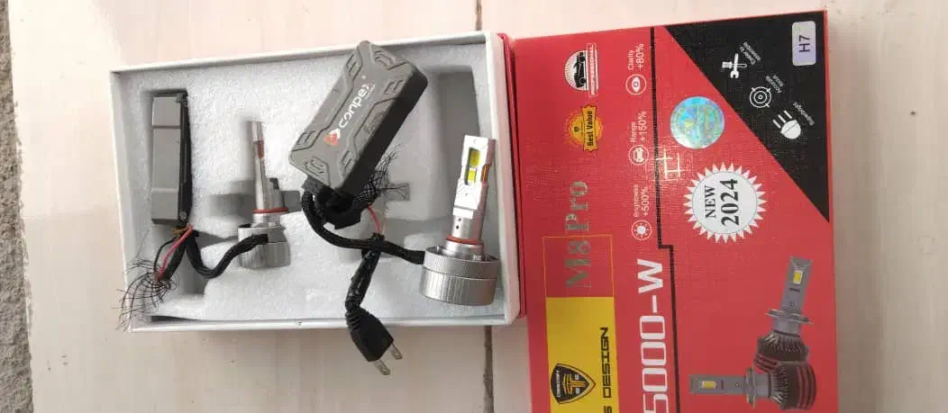 هدلایت ماشین پژو|قطعات یدکی و لوازم جانبی|رودان, |دیوار