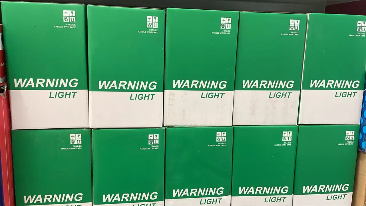 چراغ چشمک زن و گردان|لامپ و چراغ|تهران, شیخ هادی|دیوار