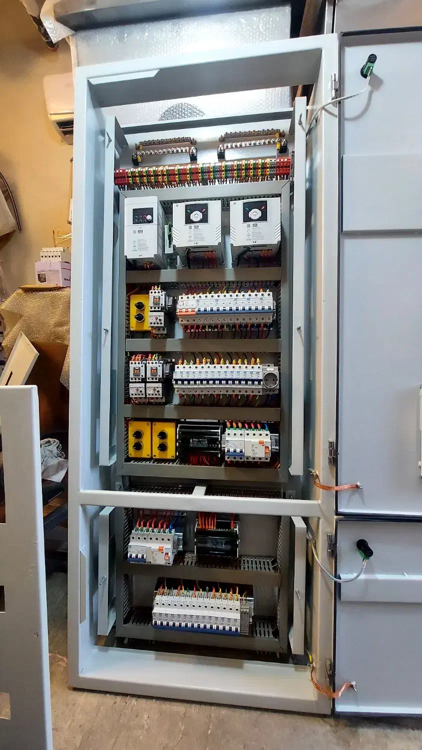 برقکار صنعتی|خدمات پیشه و مهارت|شیراز, احمدآباد|دیوار