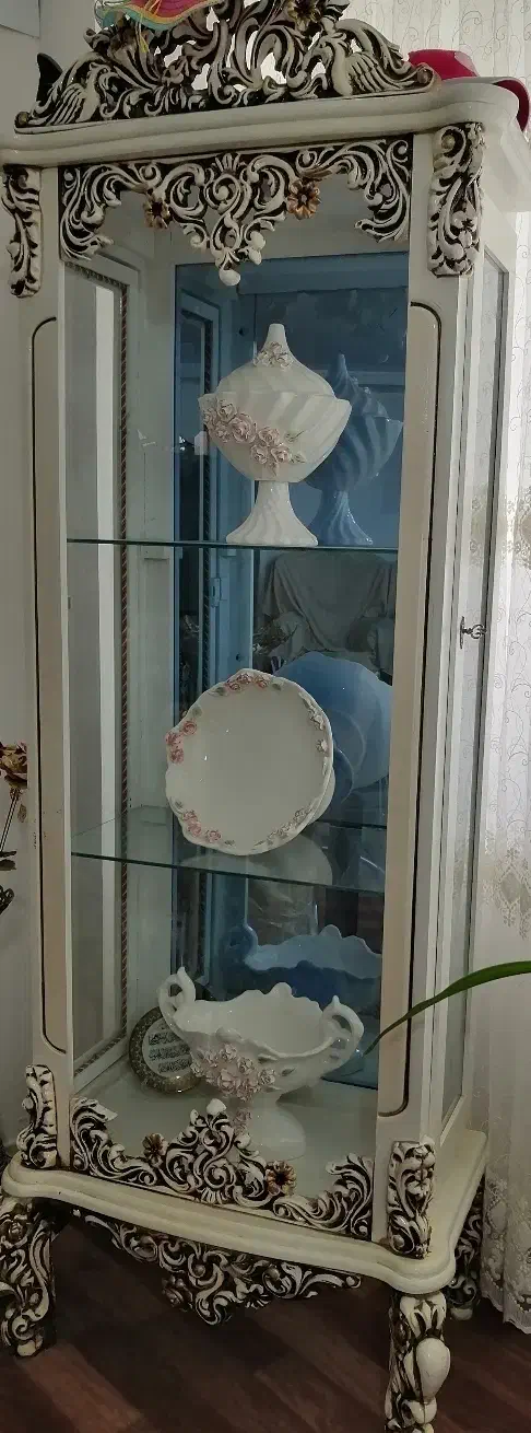 بوفه|بوفه، ویترین، کنسول|شبستر, |دیوار