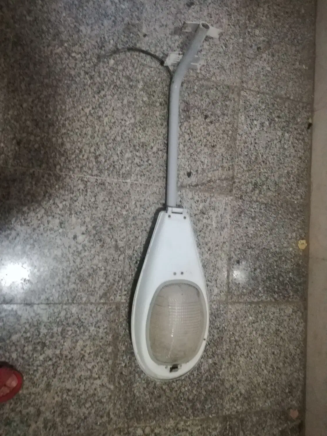 چراغ کله گاوی با ترانز و لامپ سالم|لامپ و چراغ|همدان, |دیوار