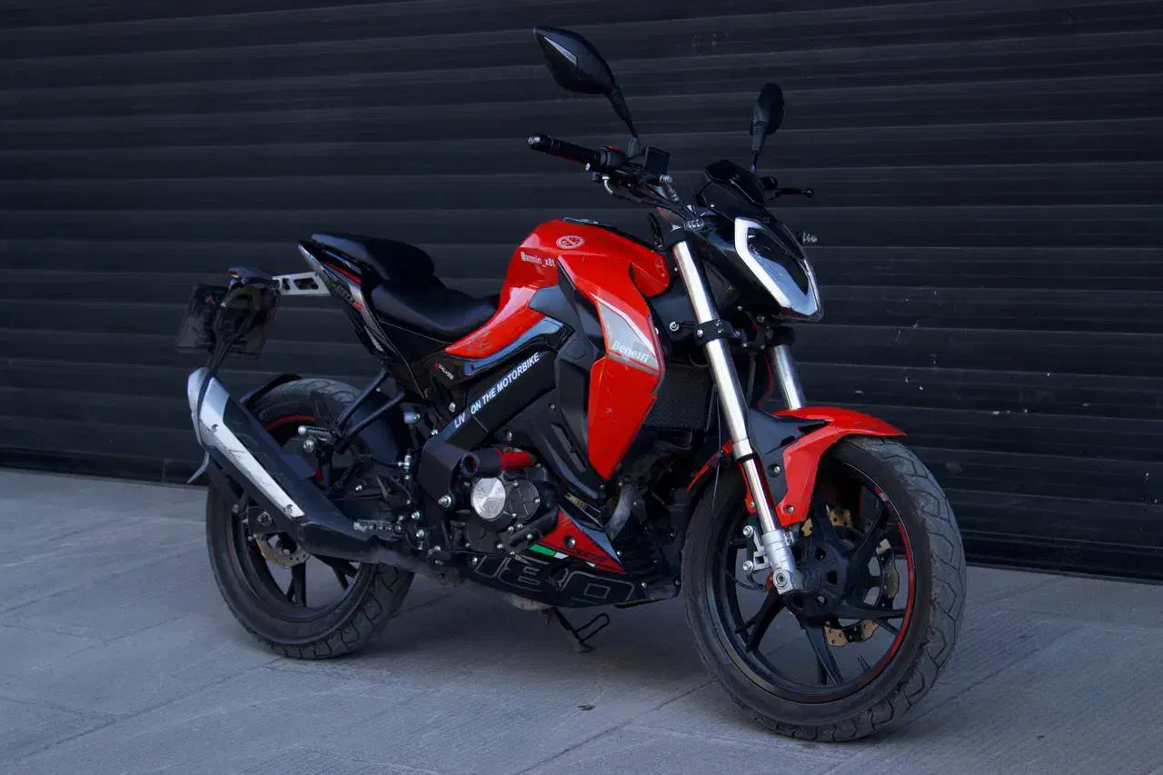 موتور بنلی ۱۸۰ s مدل ۱۴۰۳|موتورسیکلت|جیرفت, |دیوار