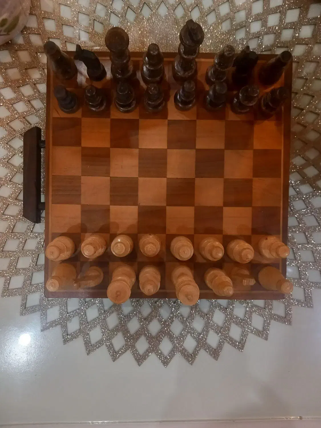 شطرنج چوبی کلکسیونی|کلکسیون اشیاء عتیقه|ایزدشهر, |دیوار