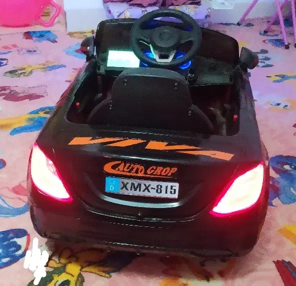 ماشین شارژی|اسباببازی بچه|آبدانان, |دیوار