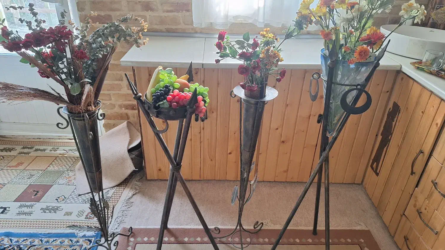 گلدان ایستاده|صنایع دستی و سایر لوازم تزئینی|دماوند, دماوند|دیوار