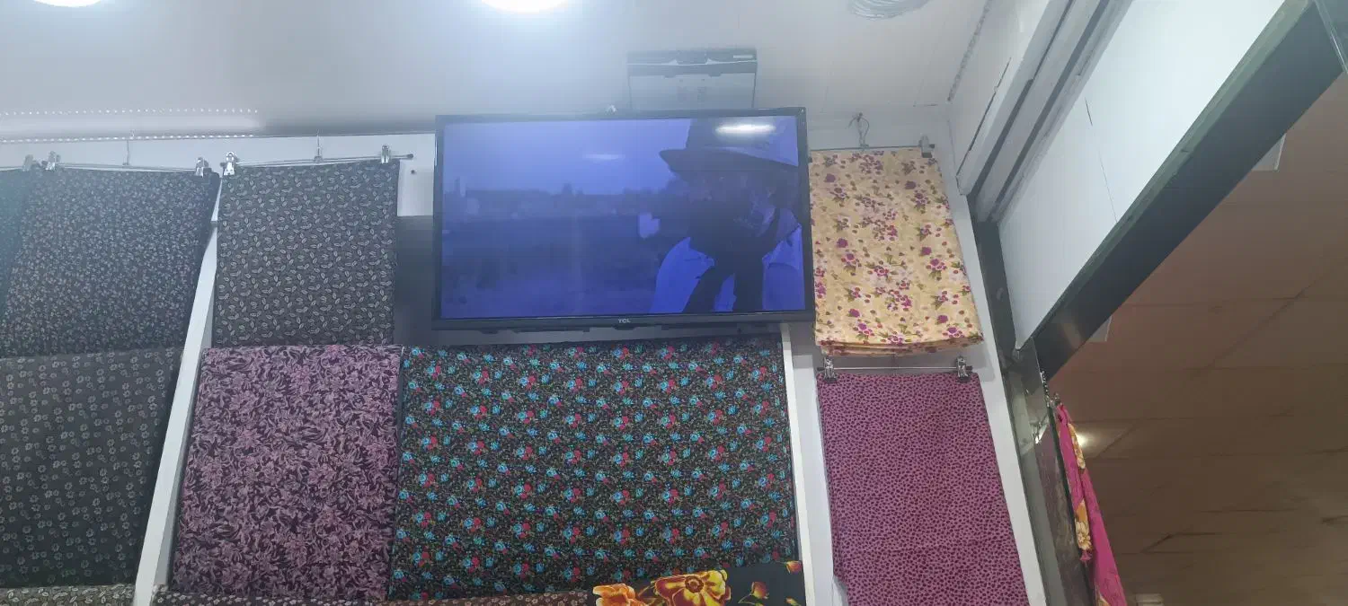 ال ای دی ۳۲ TCL|تلویزیون و پروژکتور|قشم, |دیوار