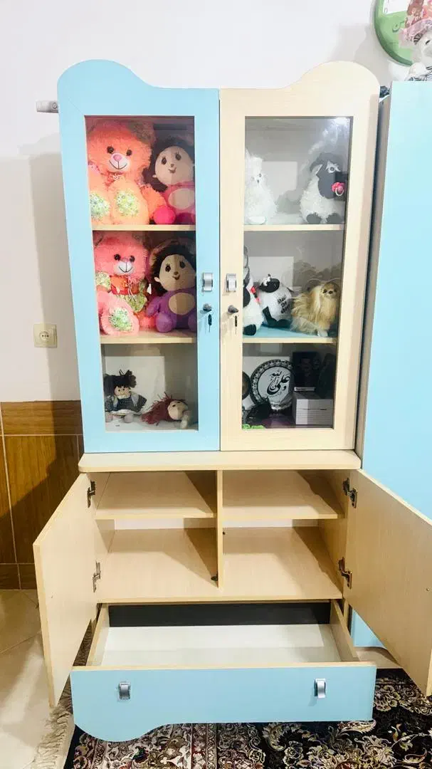 فروش کمد دو تکه در حد نو|جاکفشی، کمد، دراور|مرودشت, پشت سایپا‎|دیوار