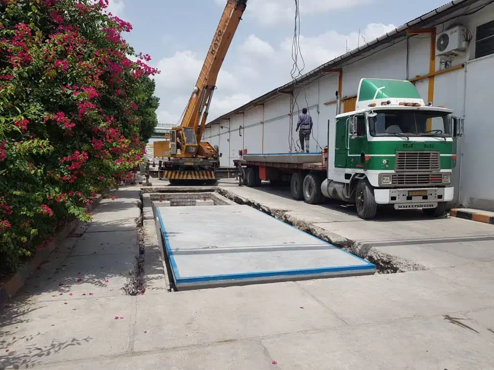 باسکول، ترازو|ماشینآلات صنعتی|رشت, منظریه|دیوار