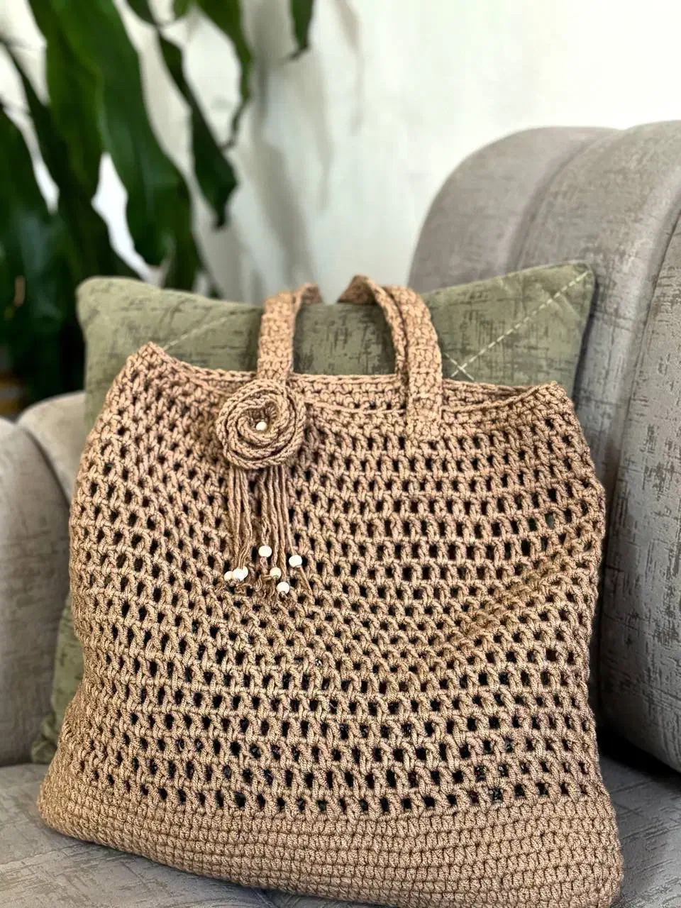 کیف و کلاه|کیف، کفش، کمربند|رشت, لاکان شهر|دیوار