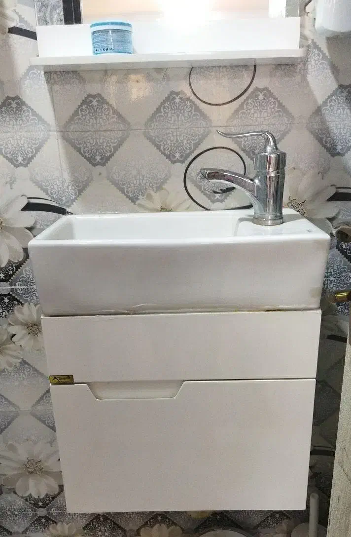 نصب و تعمیر آبگرمکن لوله کشی و خرده کاری فنی|خدمات پیشه و مهارت|بندرعباس, |دیوار