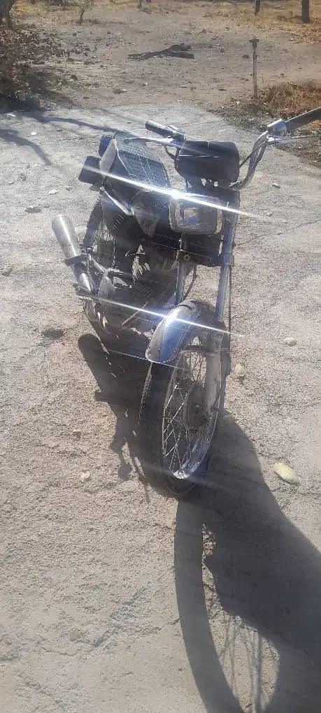 موتور هندا|موتورسیکلت|دماوند, دماوند|دیوار