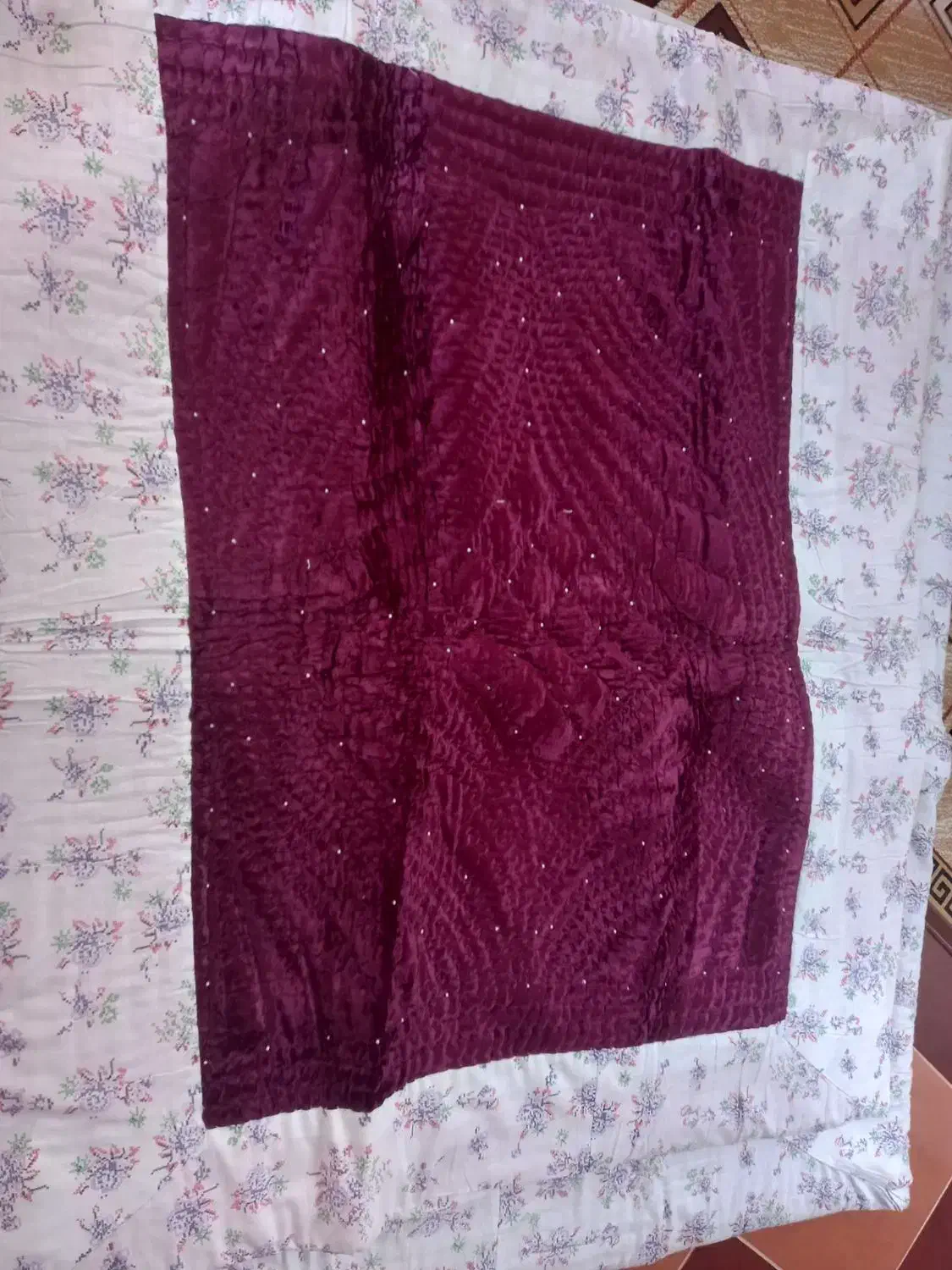 لحاف|رختخواب، بالش، پتو|تربتحیدریه, داروپخش|دیوار