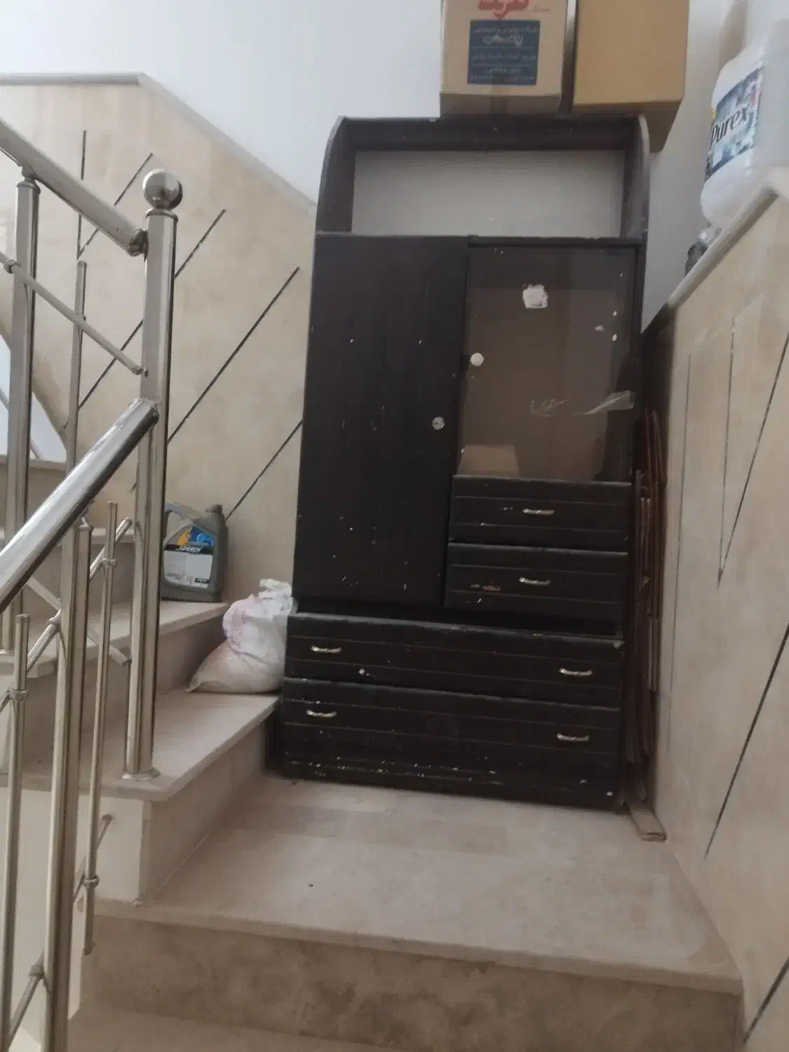 کمد لباس|جاکفشی، کمد، دراور|قم, ژاندارمها|دیوار