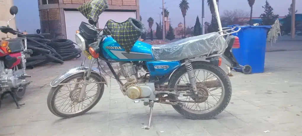 موتور|موتورسیکلت|شیراز, بهارستان|دیوار