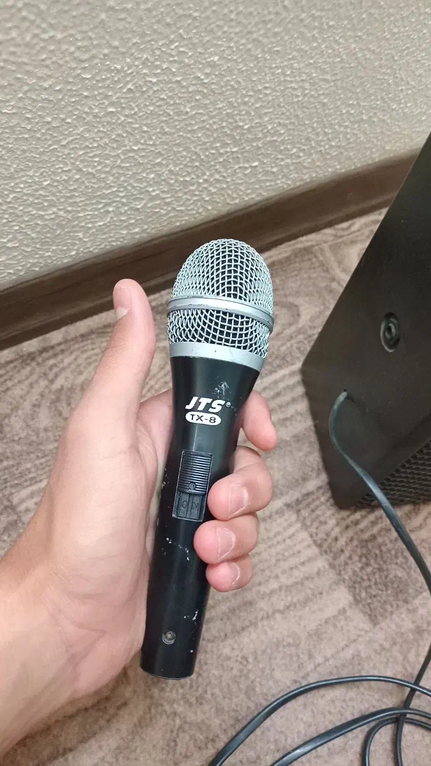 ضبط میکروفون|پخشکننده همراه|شاهینشهر, شهرک گلدیس|دیوار