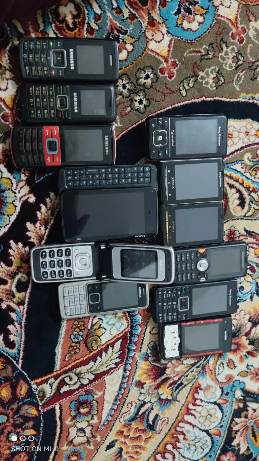 تعدادی گوشی موبایل|موبایل|همدان, |دیوار