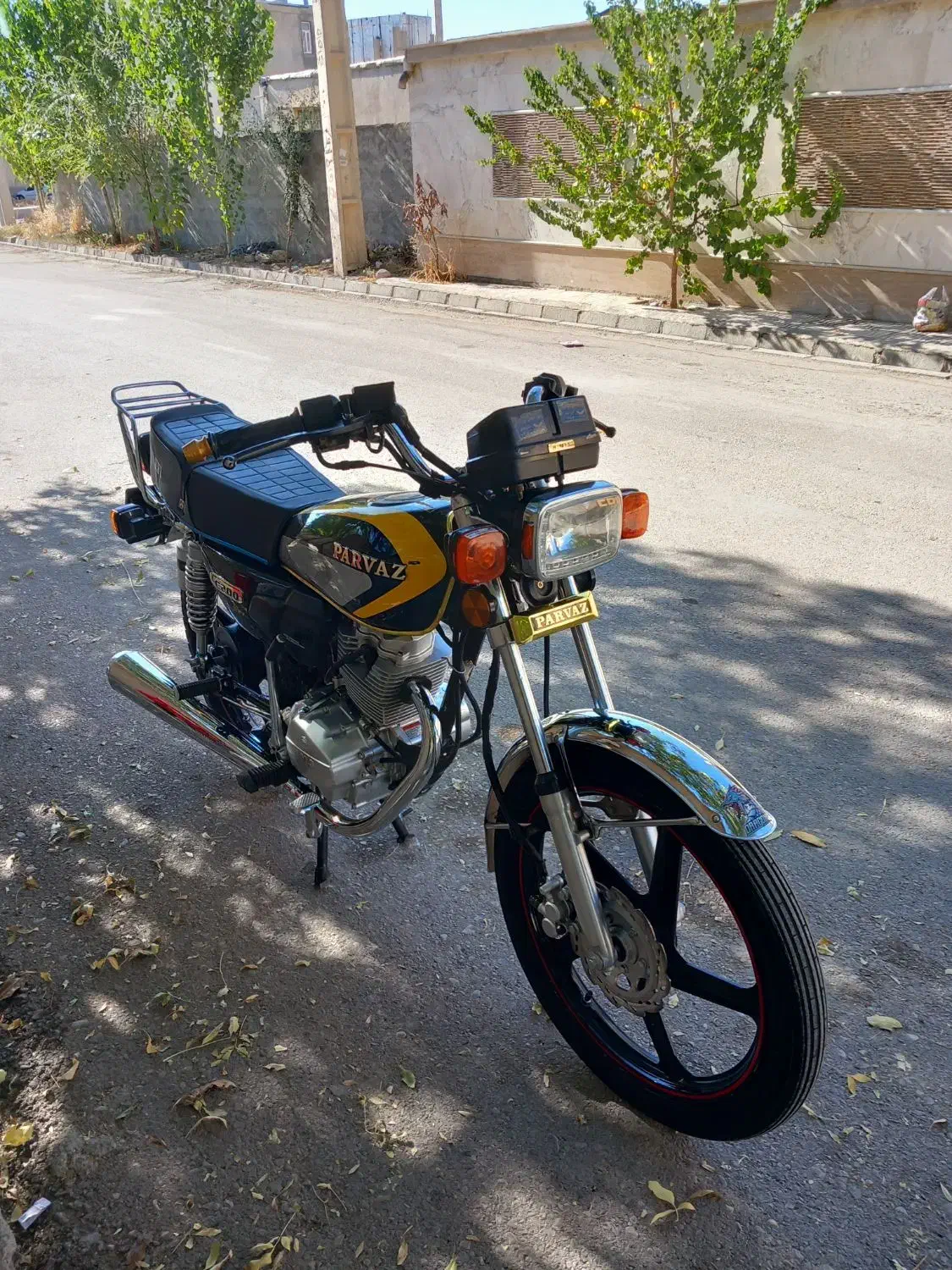 موتور سیکلت ۱۴۰۰ زیر خاکی پلم پرواز|موتورسیکلت|یاسوج, |دیوار