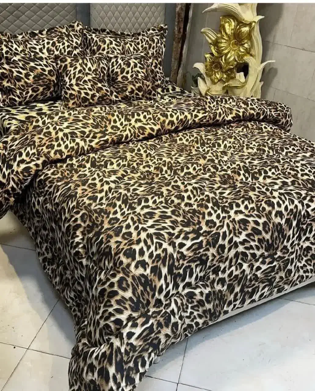 لحاف کرسی قیمت مناسب جنس درجه یک|رختخواب، بالش، پتو|قم, عمار یاسر|دیوار