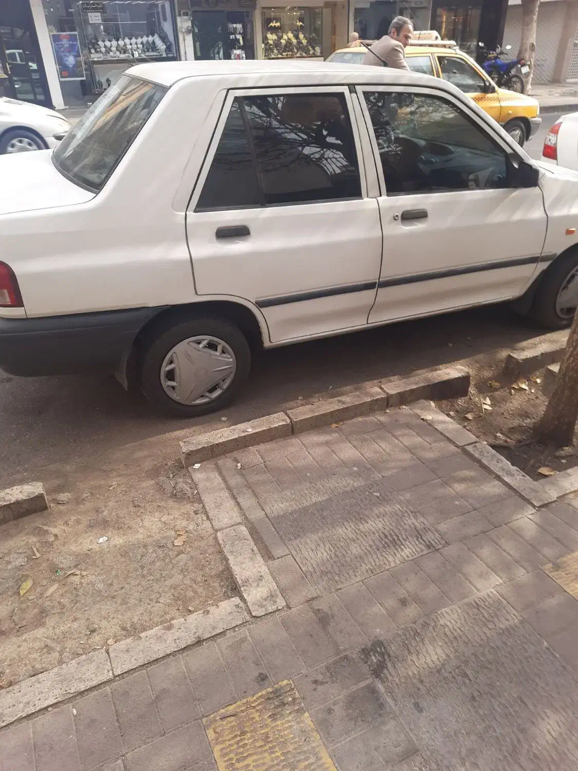 پراید ۱۳۱|خودرو سواری و وانت|قزوین, |دیوار