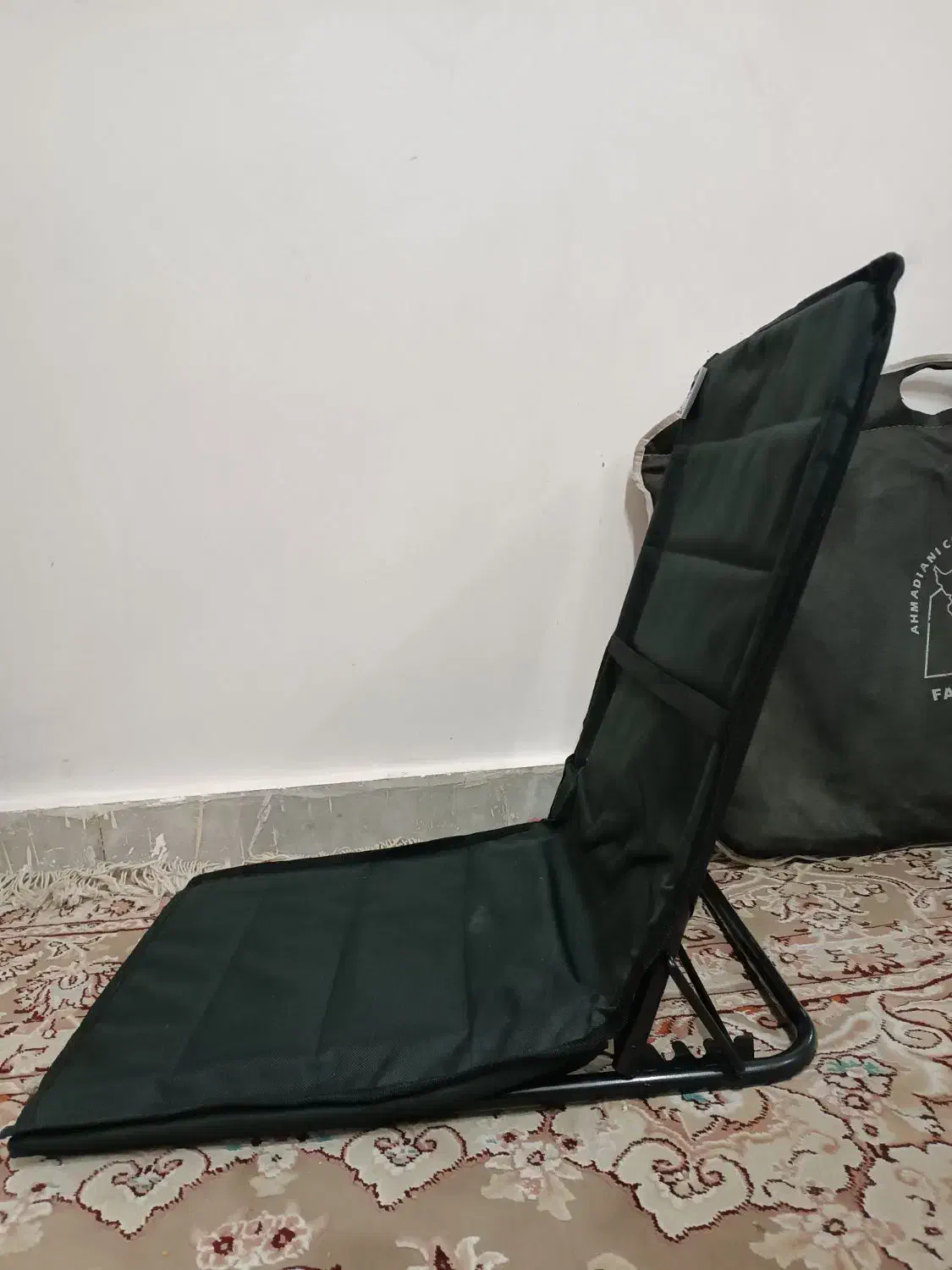 صندلی راحتی|صندلی و نیمکت|فومن, |دیوار