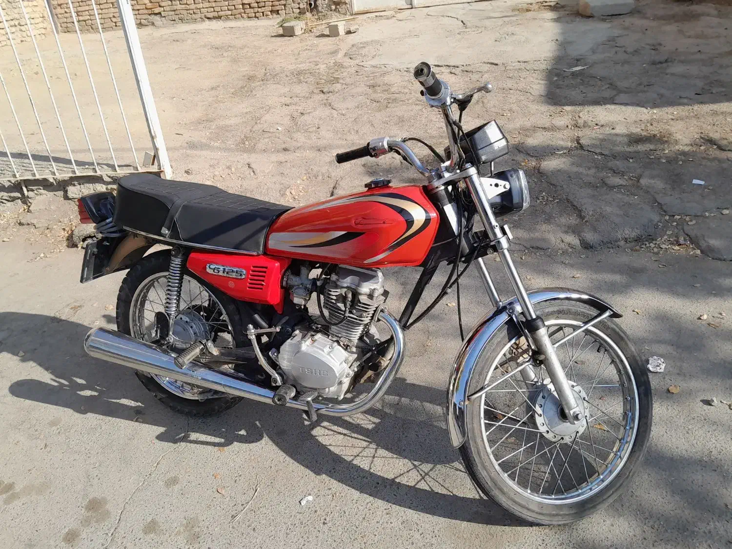 موتور 125 ۱۲۵ هوندا|موتورسیکلت|خمینیشهر, |دیوار