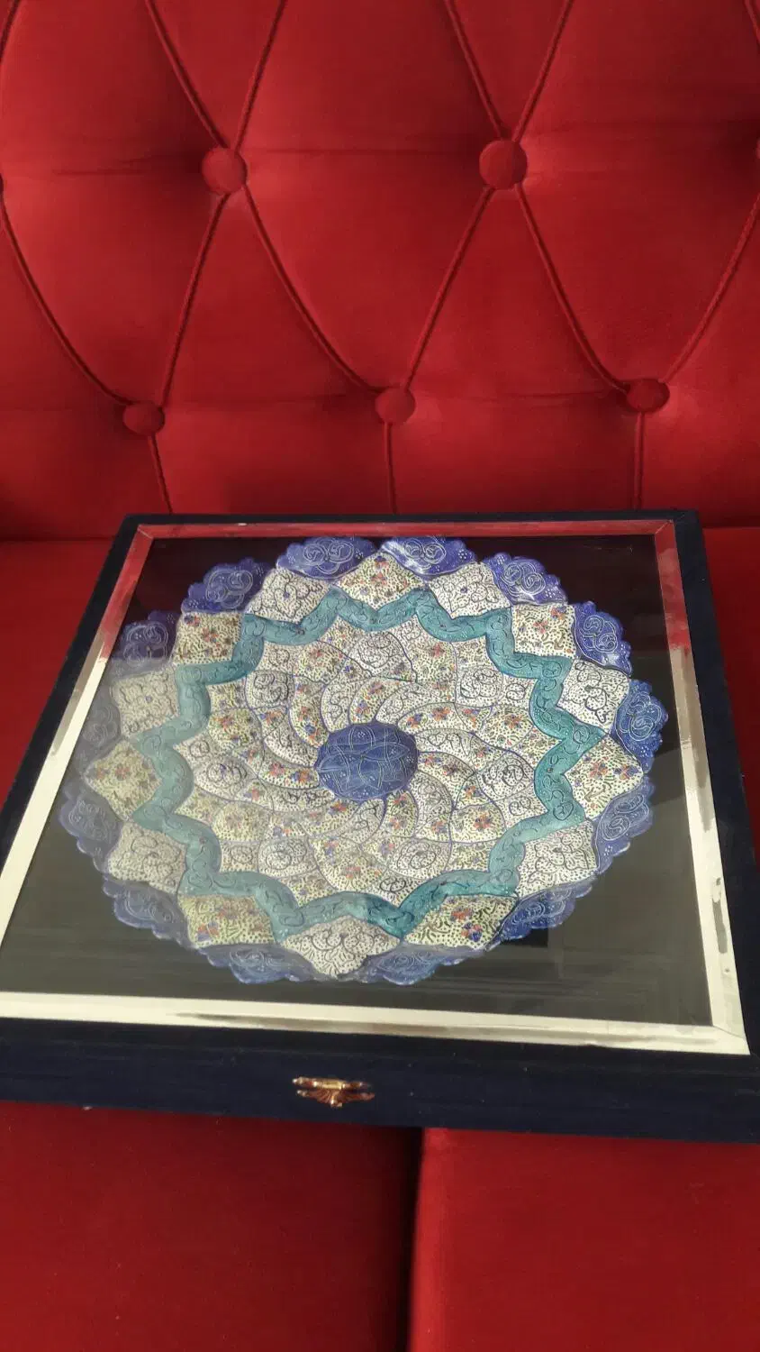 پشقاب مینا کاری ۳۰ سانتی|صنایع دستی و سایر لوازم تزئینی|شاهین‌شهر, مخابرات (شهید بهشتی)|دیوار