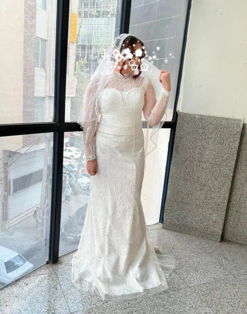 مجلسی|لباس|شهریار, شهریار|دیوار