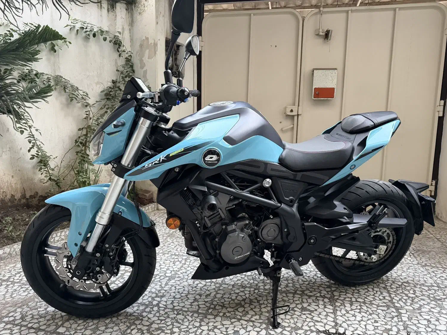 کیوجی فوق العاده سالم کم کار|موتورسیکلت|آمل, |دیوار