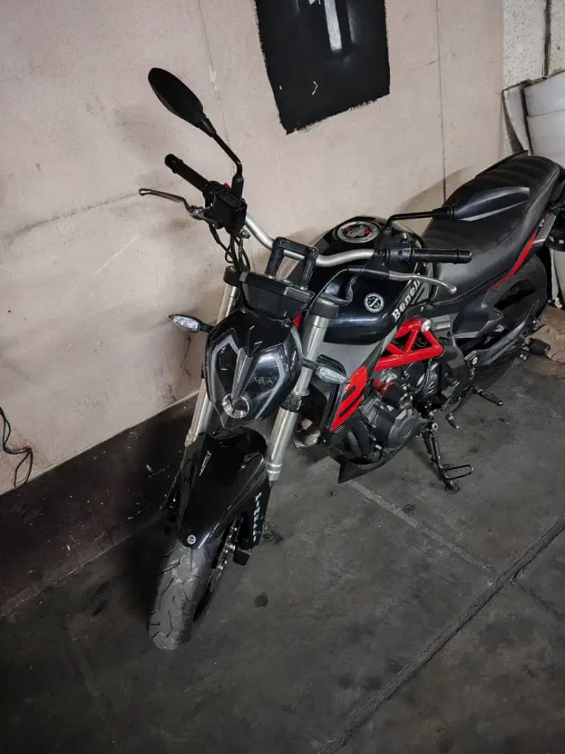 موتور بنلی ۳۰۰|موتورسیکلت|تهران, لاله زار|دیوار