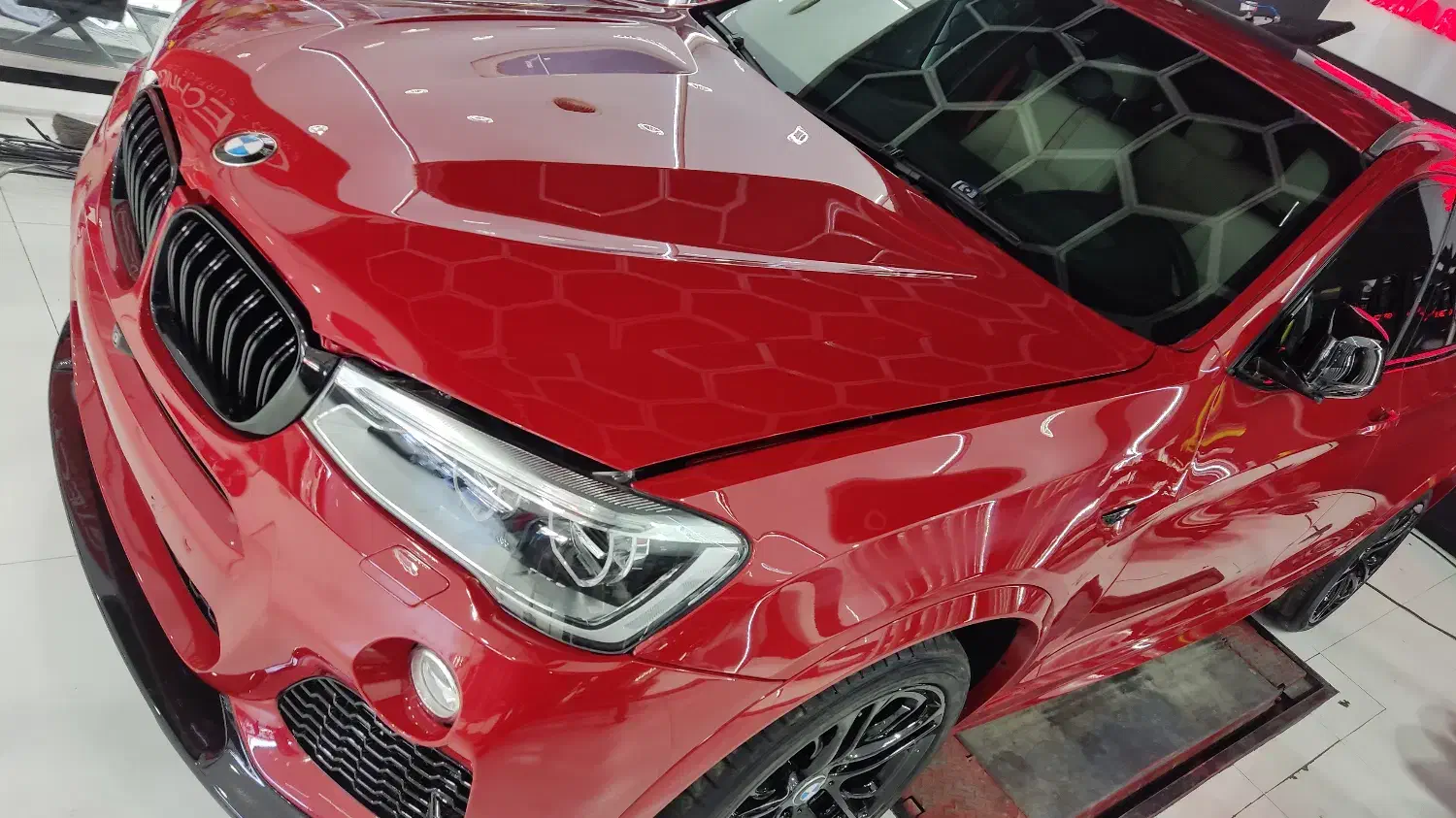 اجرا شیشه دودی سیار (درمحل)آموزش شیشه دودی 0تا 100|خدمات موتور و ماشین|تبریز, |دیوار