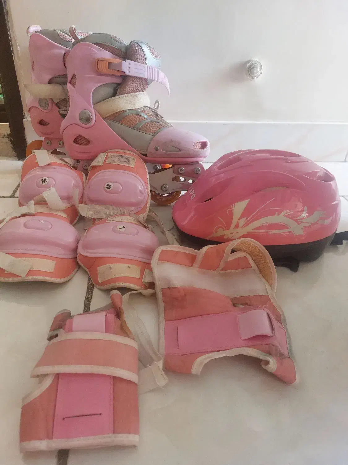 اسکیت LED با لوازم کامل|دوچرخه، اسکیت، اسکوتر|پاکدشت, پاکدشت (مامازند)|دیوار