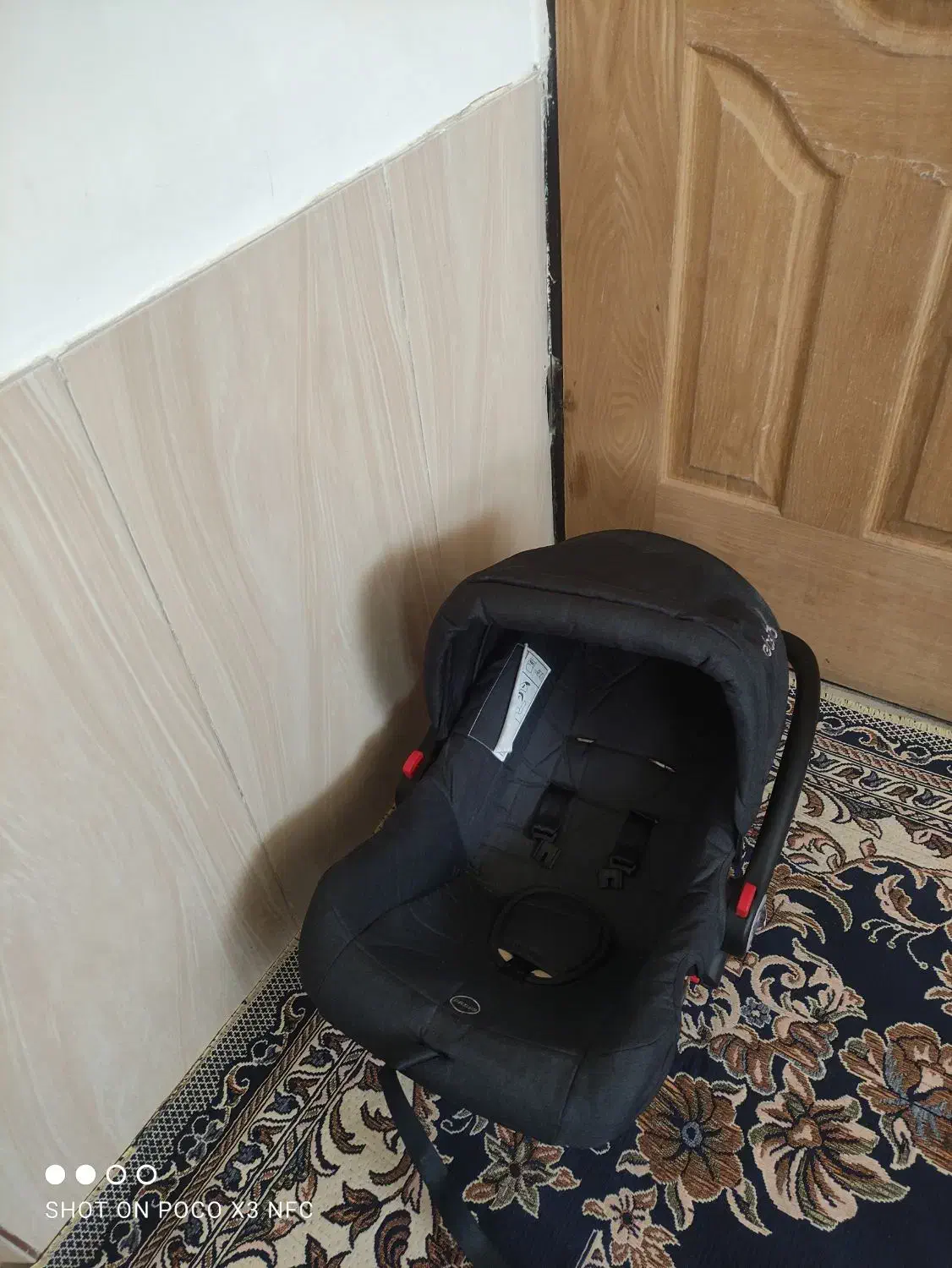 کریر|کالسکه و لوازم جانبی|سبزوار, قصبه غربی|دیوار