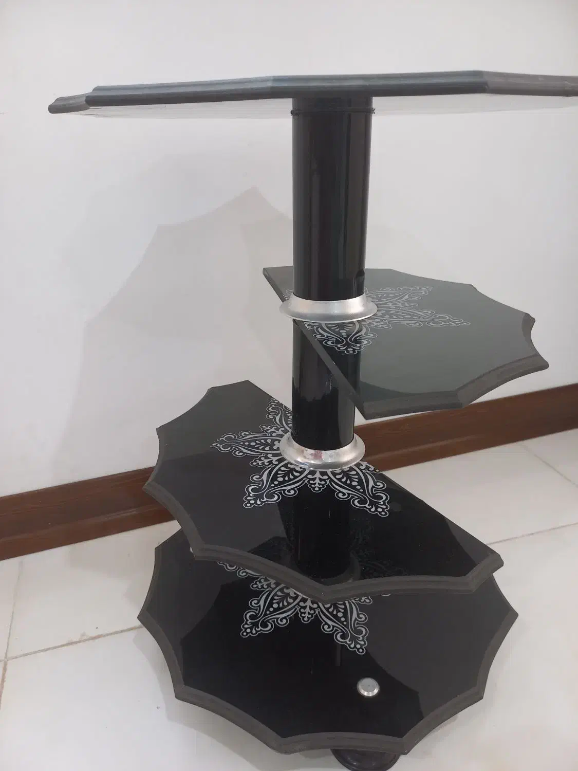 میز خاطره در حد نو که با نو فرقی نداره|مبلمان خانگی و میز عسلی|پاکدشت, پاکدشت (مامازند)|دیوار